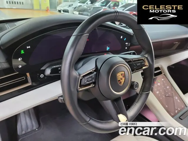 PORSCHE Taycan Turbo 2022 — photo 13 sur 26