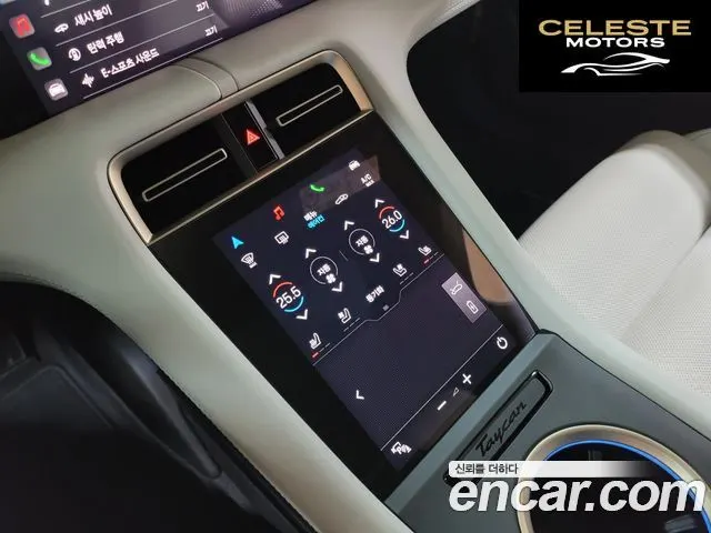 PORSCHE Taycan Turbo 2022 — photo 16 sur 26