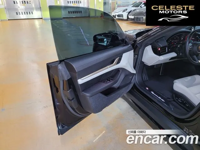 PORSCHE Taycan Turbo 2022 — photo 9 sur 26