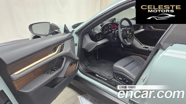 PORSCHE Taycan 4S 2025 — photo 10 sur 20