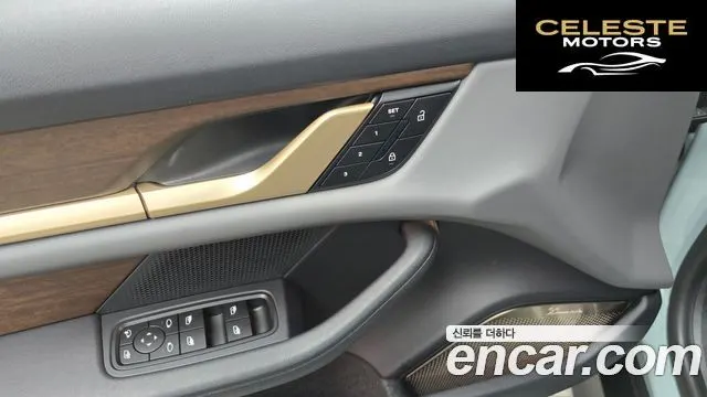 PORSCHE Taycan 4S 2025 — photo 18 sur 20