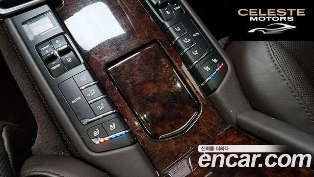 PORSCHE Panamera 3.0 4S 2014 — photo 18 sur 20