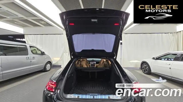 PORSCHE Panamera (971) 3.0 AWD 2018 — photo 20 sur 20