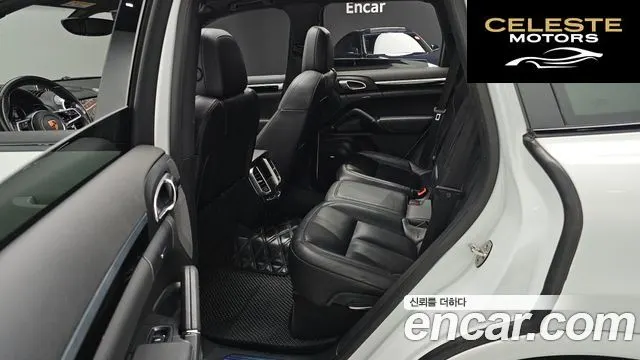 PORSCHE Cayenne 3.0 Edition 2017 — photo 12 sur 20