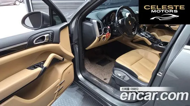 PORSCHE Cayenne 3.0 Edition 2014 — photo 11 sur 20
