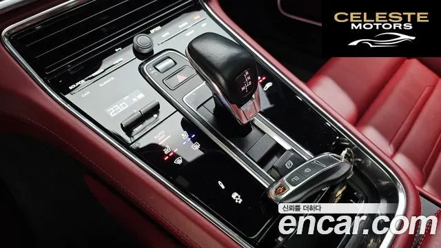 PORSCHE Panamera (971) 2.9 AWD 2021 — photo 9 sur 26
