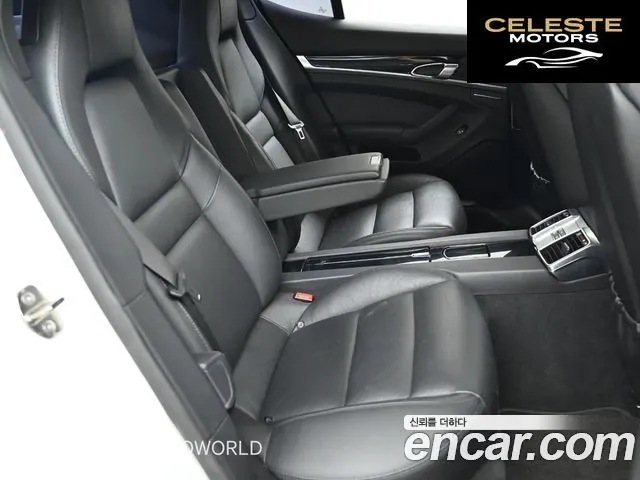 PORSCHE Panamera 3.0 2012 — photo 12 sur 26