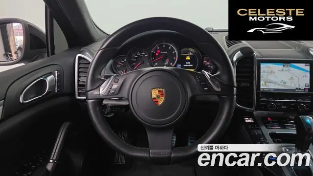 PORSCHE Cayenne 4.8 Turbo 2011 — photo 13 sur 20