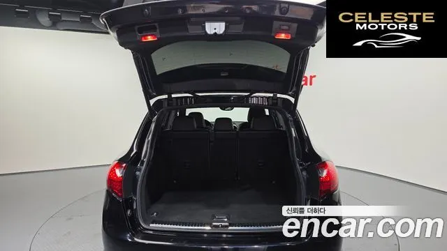 PORSCHE Cayenne 4.8 Turbo 2011 — photo 20 sur 20