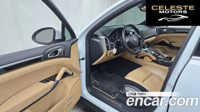 PORSCHE Cayenne 3.0 Edition 2014 — photo 10 sur 20