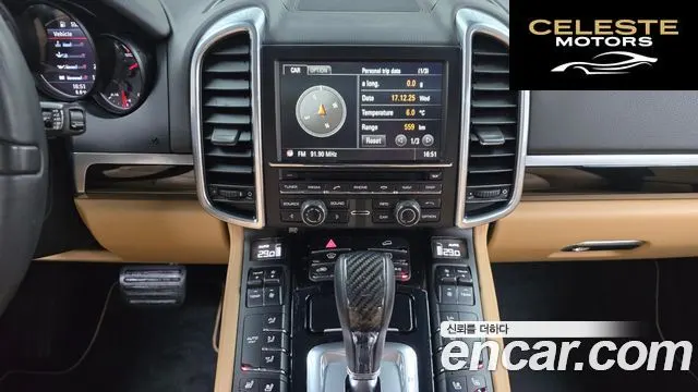 PORSCHE Cayenne 3.0 Edition 2014 — photo 14 sur 20