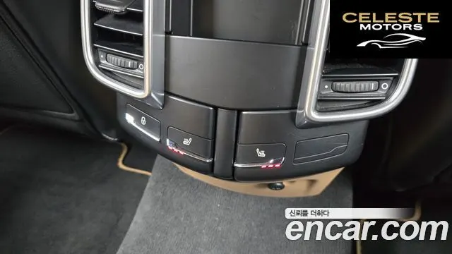 PORSCHE Cayenne 3.0 Edition 2014 — photo 18 sur 20
