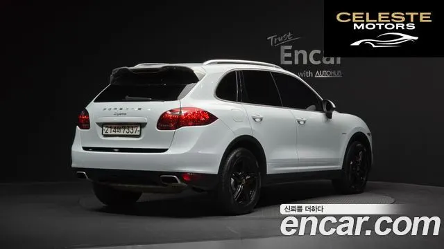 PORSCHE Cayenne 3.0 Edition 2014 — photo 2 sur 20