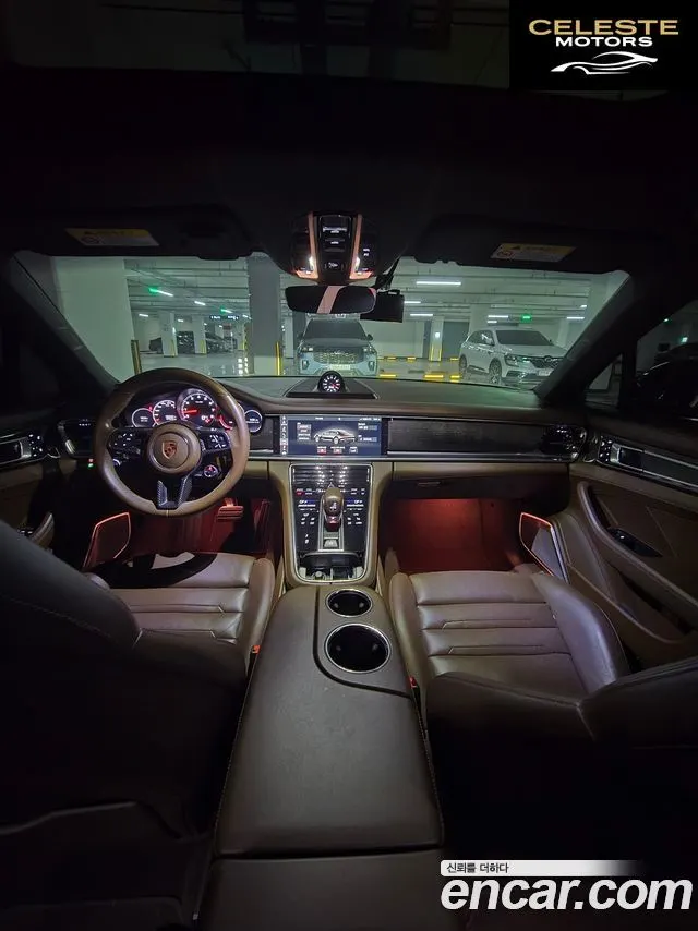PORSCHE Panamera (971) 2.9 4S 2018 — photo 9 sur 17