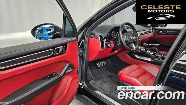 PORSCHE Cayenne (PO536) 4.0 Turbo 2023 — photo 10 sur 26