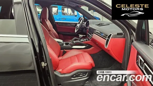 PORSCHE Cayenne (PO536) 4.0 Turbo 2023 — photo 11 sur 26