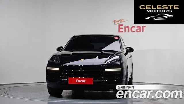 PORSCHE Cayenne (PO536) 4.0 Turbo 2023 — photo 3 sur 26