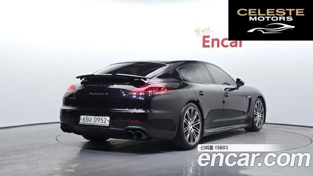 PORSCHE Panamera 4.8 GTS 2016 — photo 2 sur 20