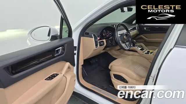 PORSCHE Cayenne (PO536) 3.0 2022 — photo 10 sur 20