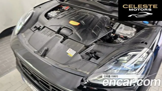 PORSCHE Cayenne (PO536) 4.0 Turbo 2023 — photo 6 sur 26