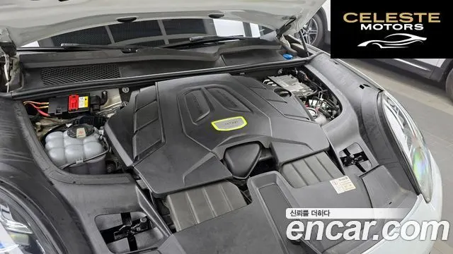 PORSCHE Cayenne (PO536) 3.0 E-High 2020 — photo 6 sur 20