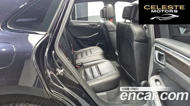 PORSCHE Macan 3.0 GTS 2018 — photo 12 sur 20