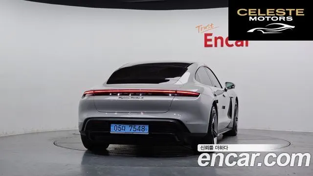 PORSCHE Taycan Turbo S 2021 — photo 4 sur 20