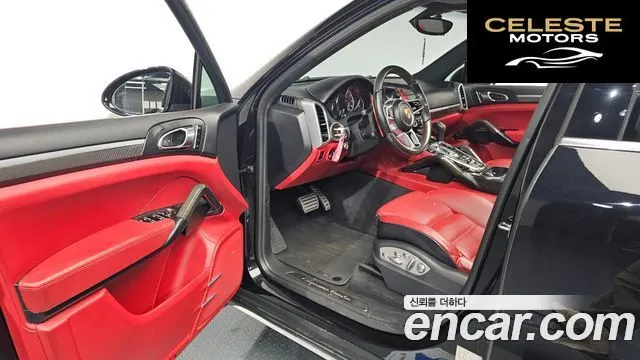 PORSCHE Cayenne 4.8 Turbo 2015 — photo 10 sur 20