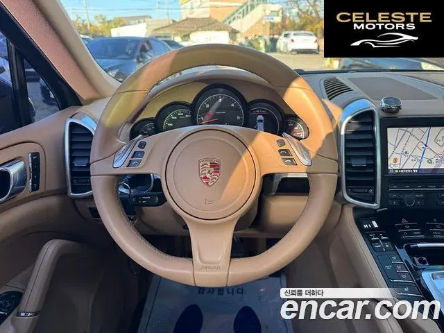PORSCHE Cayenne 3.0 2013 — photo 8 sur 26