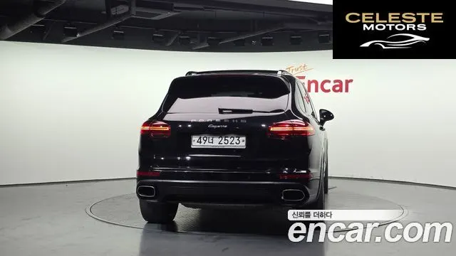 PORSCHE Cayenne 3.0 Edition 2017 — photo 4 sur 20
