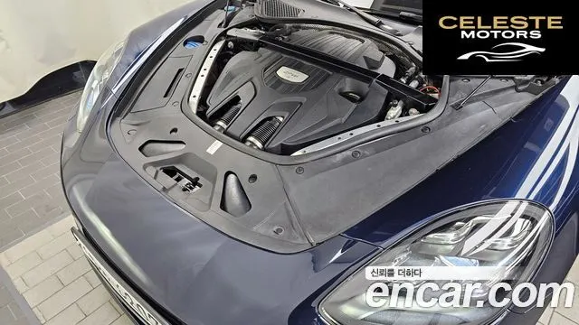 PORSCHE Panamera (971) 2.9 4S 2018 — photo 6 sur 26