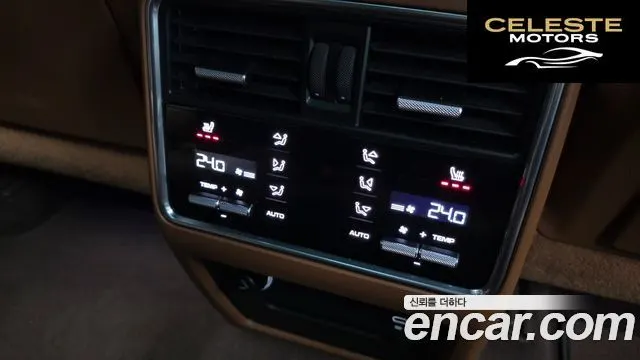 PORSCHE Cayenne (PO536) 3.0 2021 — photo 18 sur 20