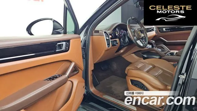 PORSCHE Cayenne (PO536) 3.0 E-High 2022 — photo 10 sur 26