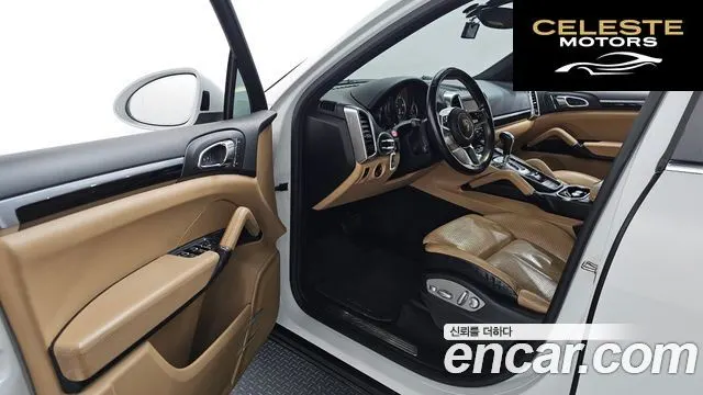 PORSCHE Cayenne 3.0 2016 — photo 10 sur 26