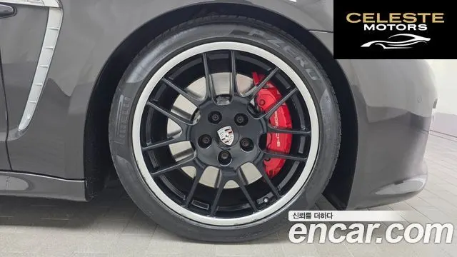 PORSCHE Panamera 4.8 Turbo 2010 — photo 5 sur 20