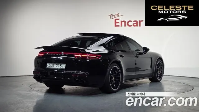 PORSCHE Panamera (971) 4.0 Turbo 2019 — photo 2 sur 20