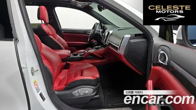 PORSCHE Cayenne 4.2 S 2014 — photo 11 sur 26