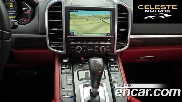 PORSCHE Cayenne 4.2 S 2014 — photo 15 sur 26