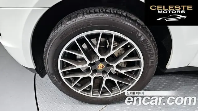 PORSCHE Macan 3.0 S 2017 — photo 5 sur 26