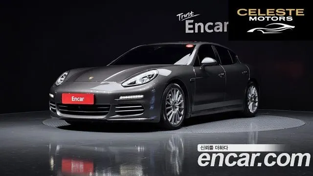 PORSCHE Panamera 3.6 AWD Edition 2016 — photo 25 sur 26