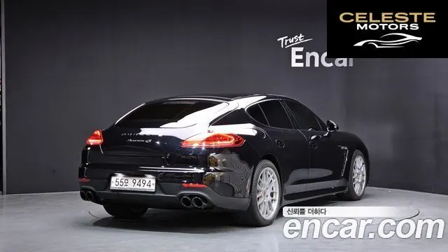 PORSCHE Panamera 3.6 2WD 2011 — photo 2 sur 20