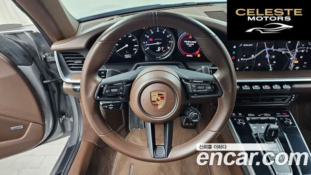 PORSCHE 911 (992) Carrera 4 GTS Cabriolet 2022 — photo 13 sur 20