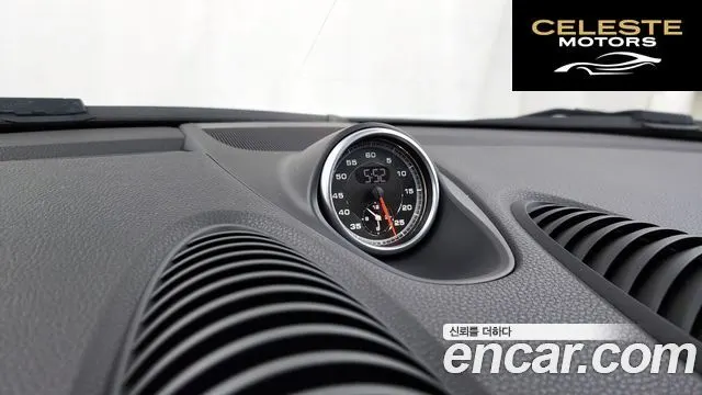 PORSCHE 718 Cayman 2.0 2019 — photo 19 sur 20