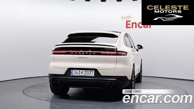 PORSCHE Cayenne (PO536) 3.0 Coupé 2024 — photo 4 sur 26
