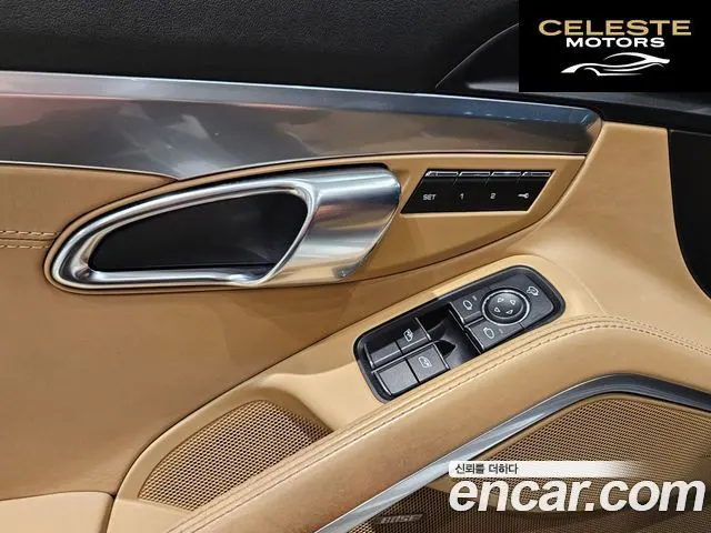 PORSCHE 718 Boxster 2.5 GTS 2019 — photo 12 sur 26