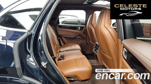 PORSCHE Cayenne (PO536) 3.0 E-High 2022 — photo 12 sur 20