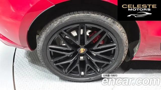PORSCHE Macan 2.9 GTS 2022 — photo 4 sur 20