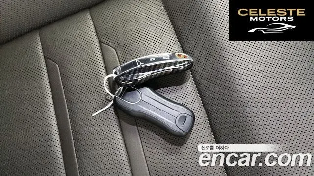 PORSCHE Panamera (971) 2.9 AWD 2021 — photo 17 sur 20