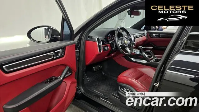 PORSCHE Cayenne (PO536) 4.0 Turbo 2020 — photo 10 sur 26