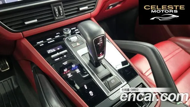 PORSCHE Cayenne (PO536) 4.0 Turbo 2020 — photo 9 sur 26